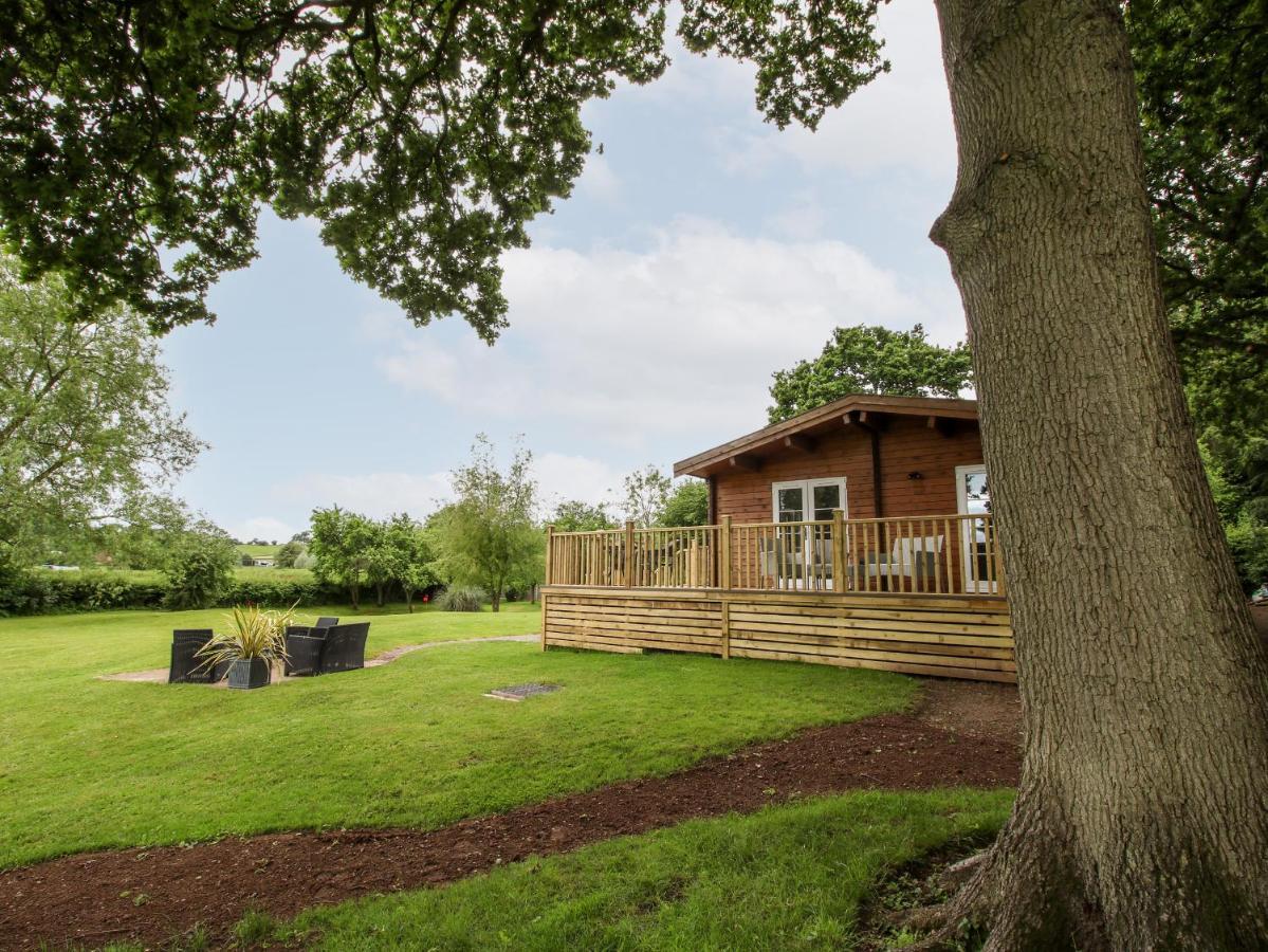 The Log Cabin Tenbury Eksteriør bilde
